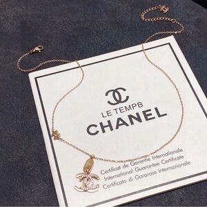CHANEL Gold Pendant Necklace